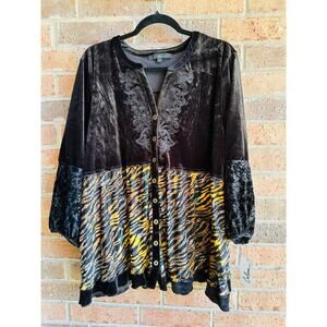 Calessa Womens Black Embroidered Animal Button Front Velvet Tunic Tops Sz 2X NWT